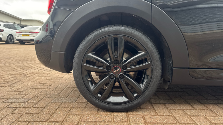 MINI Hatchback 2.0 Cooper S Sport II 5dr Auto Petrol Hatchback